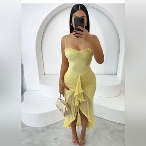 NEW! Elegant Ruffled Dress in Soft Yellow